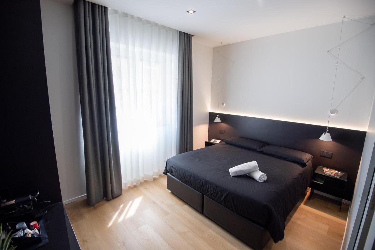 Contemporaneamente 147 - Modern & Comfort Rooms Μπάρι Εξωτερικό φωτογραφία